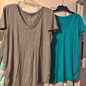 3 Maternity tops